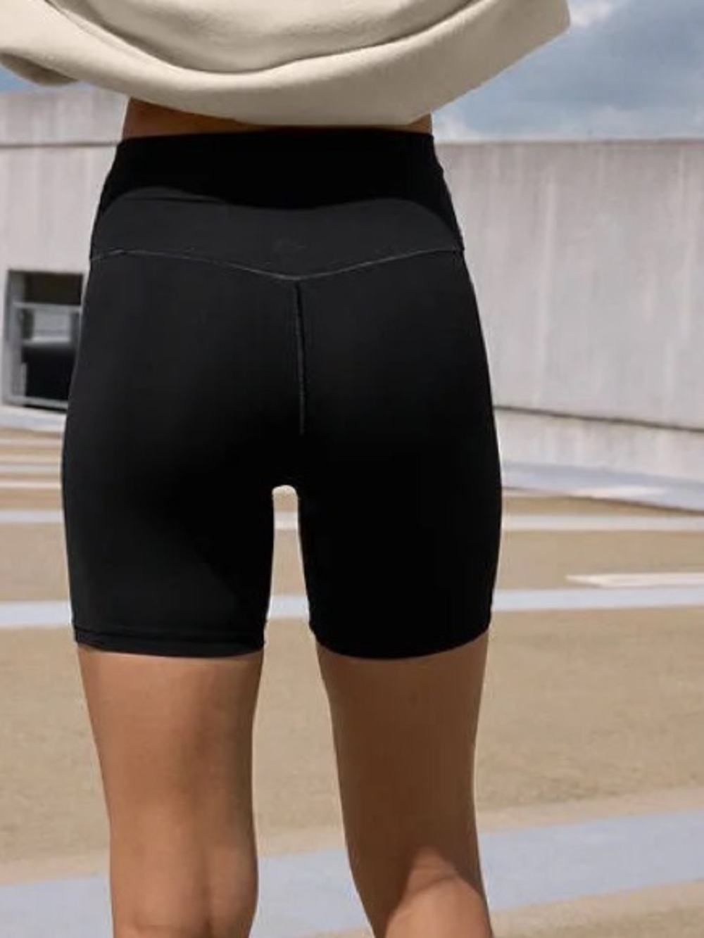 OFFLINE By Aerie Real Me XTRA High Waisted 5" Bike Short Size Medium Black